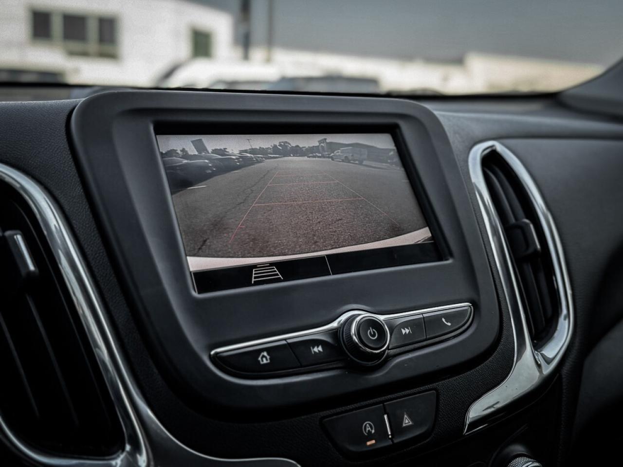 2023 Chevrolet Equinox LT   AWD   HEATED SEATS   CARPLAY Photo