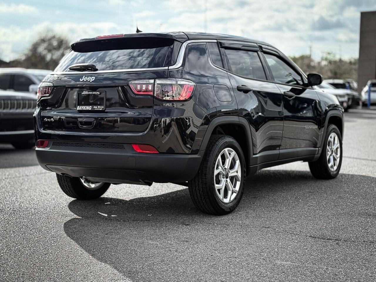 2025 Jeep Compass Sport   HEATED SEATS   LANE KEEP   CARPLAY Photo