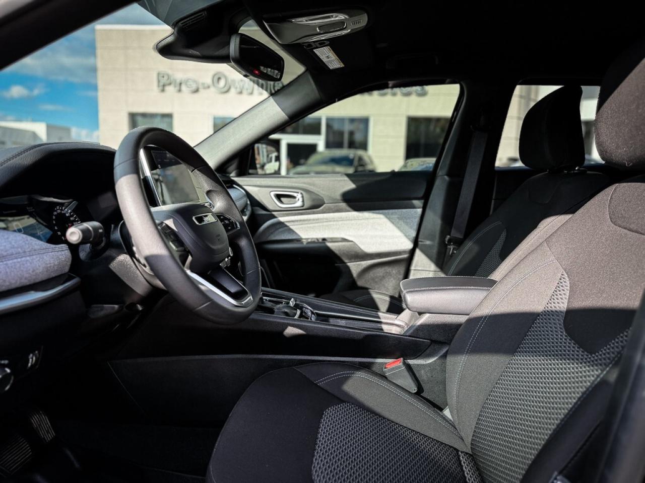 2025 Jeep Compass Sport   HEATED SEATS   LANE KEEP   CARPLAY Photo