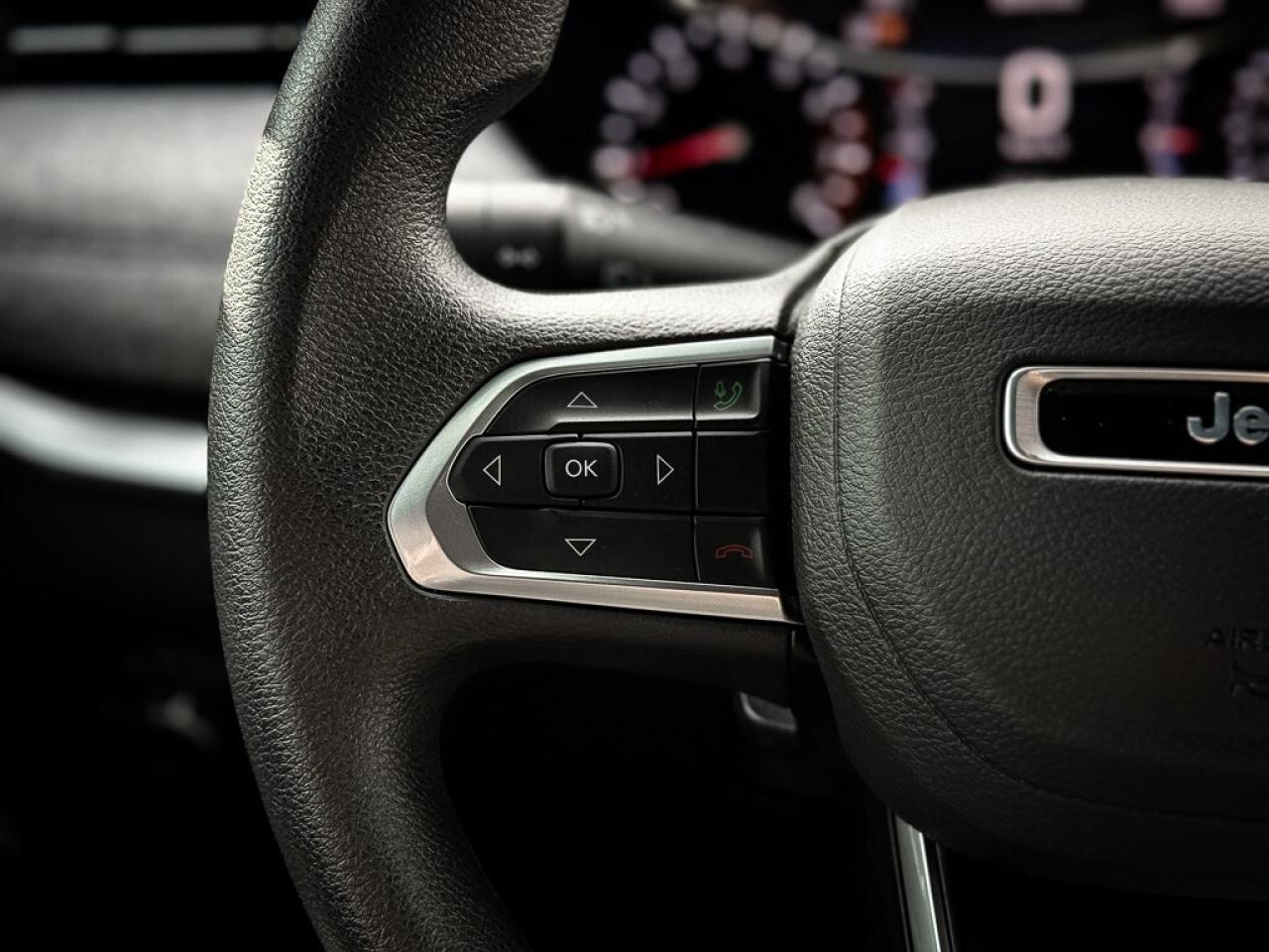 2025 Jeep Compass Sport   HEATED SEATS   LANE KEEP   CARPLAY Photo