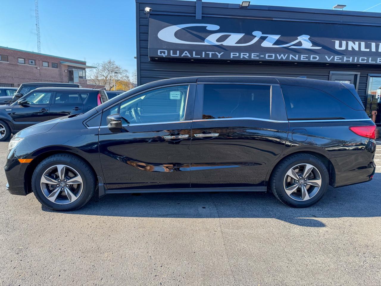 2019 Honda Odyssey EX/8 PASS/LOW KM/NO ACCIDENTS/CAMERA/REMOTE/ROOF Photo