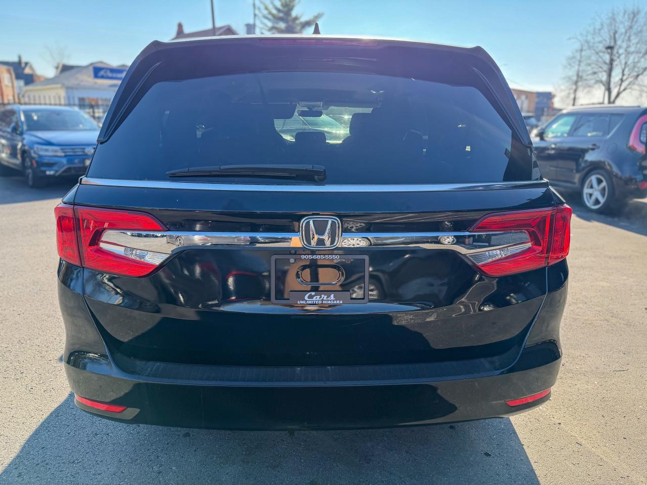 2019 Honda Odyssey EX/8 PASS/LOW KM/NO ACCIDENTS/CAMERA/REMOTE/ROOF Photo