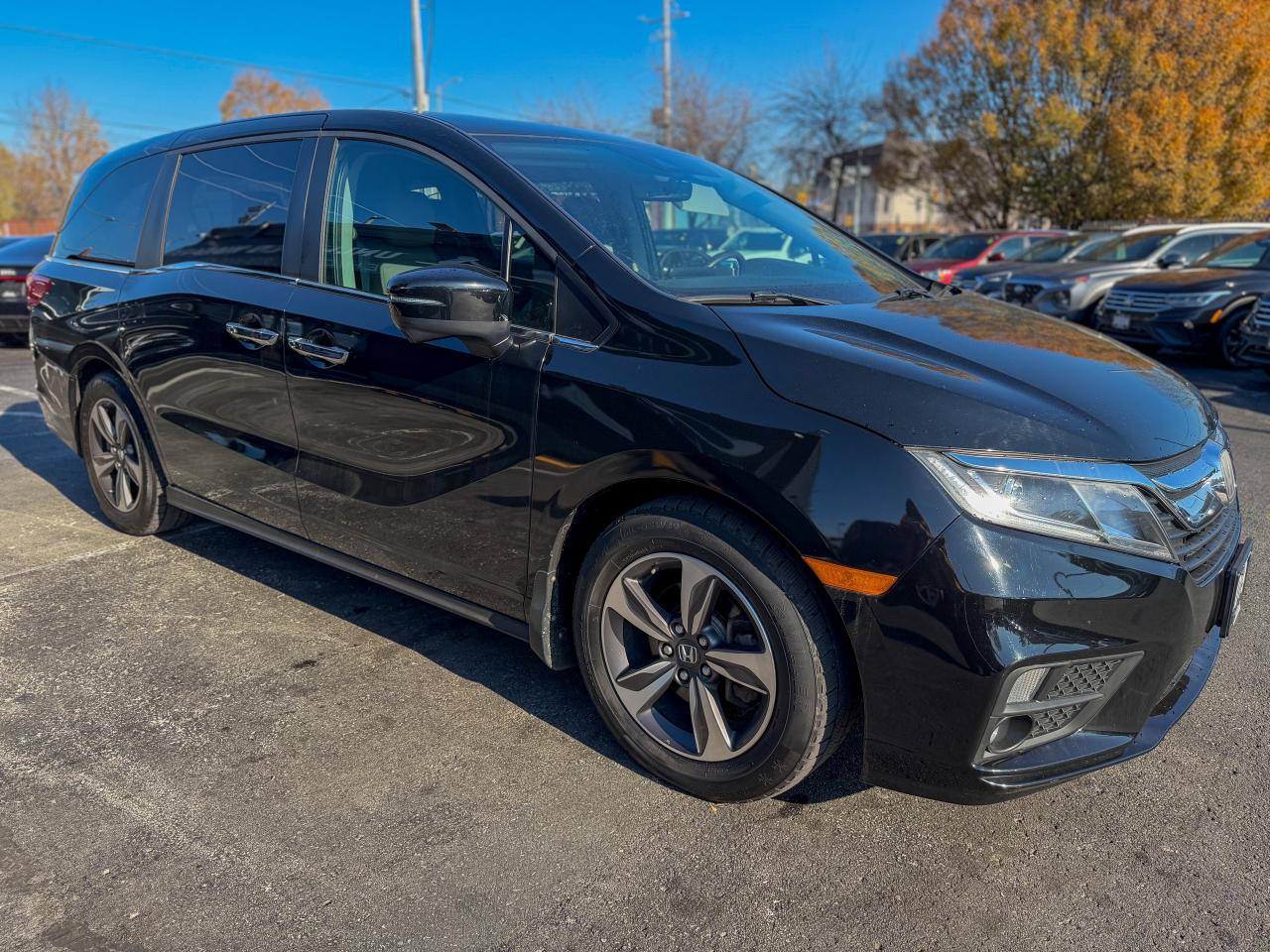 2019 Honda Odyssey EX/8 PASS/LOW KM/NO ACCIDENTS/CAMERA/REMOTE/ROOF Photo