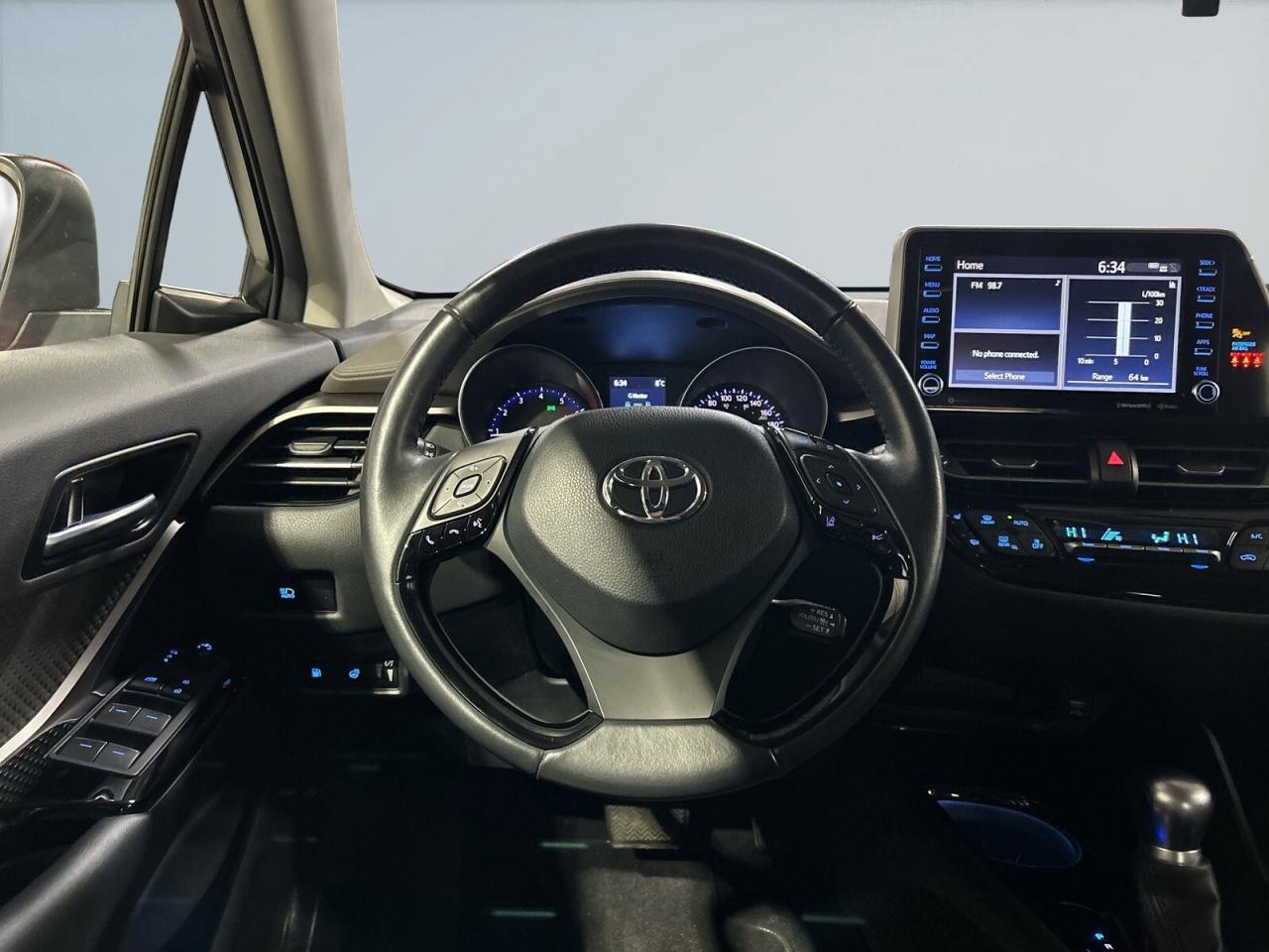 2021 Toyota C-HR Limited Top of the line / Leather / Sunroof / NAVI Photo