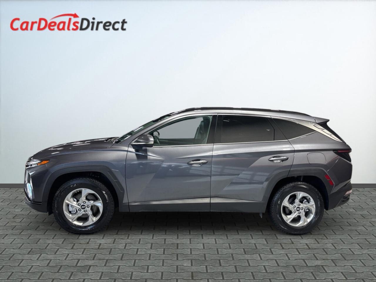 2024 Hyundai Tucson AWD / Panoroof / Leather / NAVI / Heated Seats / B Photo