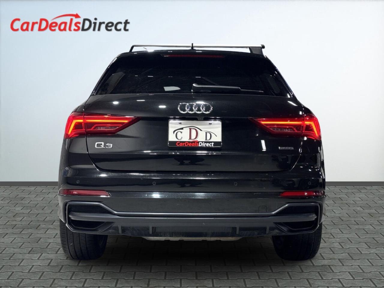 2020 Audi Q3 Technik S LIne quattro / PanoRoof / NAVI / B Cam / Photo