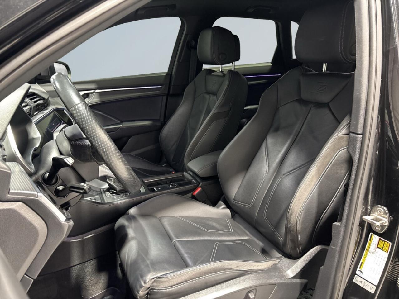 2020 Audi Q3 Technik S LIne quattro / PanoRoof / NAVI / B Cam / Photo