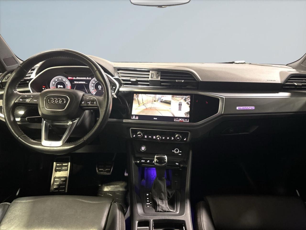 2020 Audi Q3 Technik S LIne quattro / PanoRoof / NAVI / B Cam / Photo