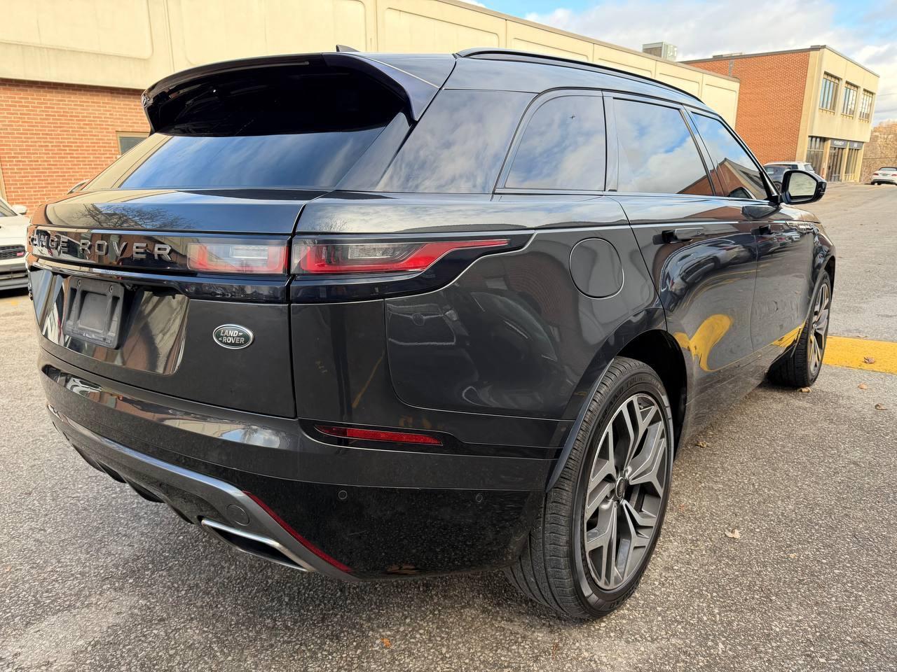 2018 Land Rover Range Rover Velar P380 SE R-Dynamic Photo