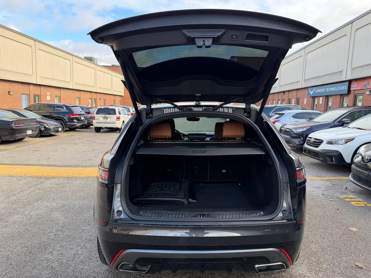 2018 Land Rover Range Rover Velar P380 SE R-Dynamic Photo