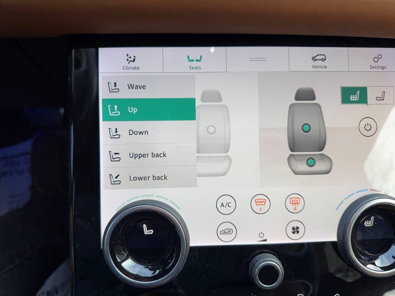 2018 Land Rover Range Rover Velar P380 SE R-Dynamic Photo