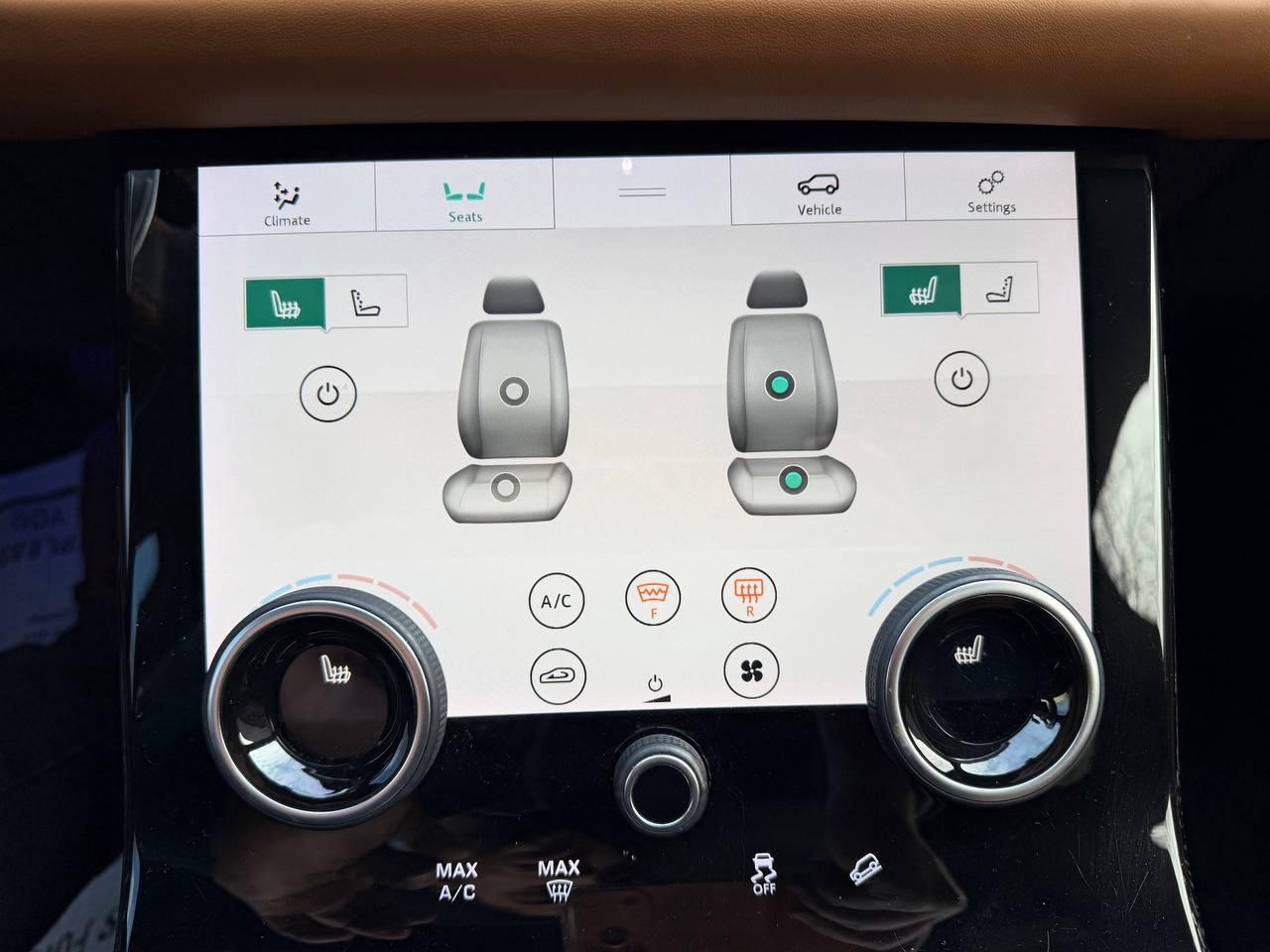 2018 Land Rover Range Rover Velar P380 SE R-Dynamic Photo