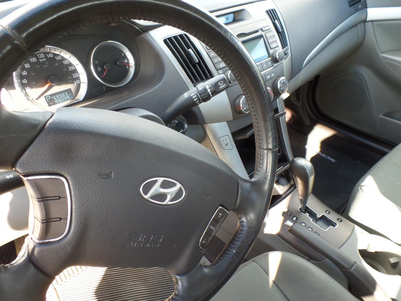 2010 Hyundai Sonata 4dr Sdn I4 Auto GL Photo