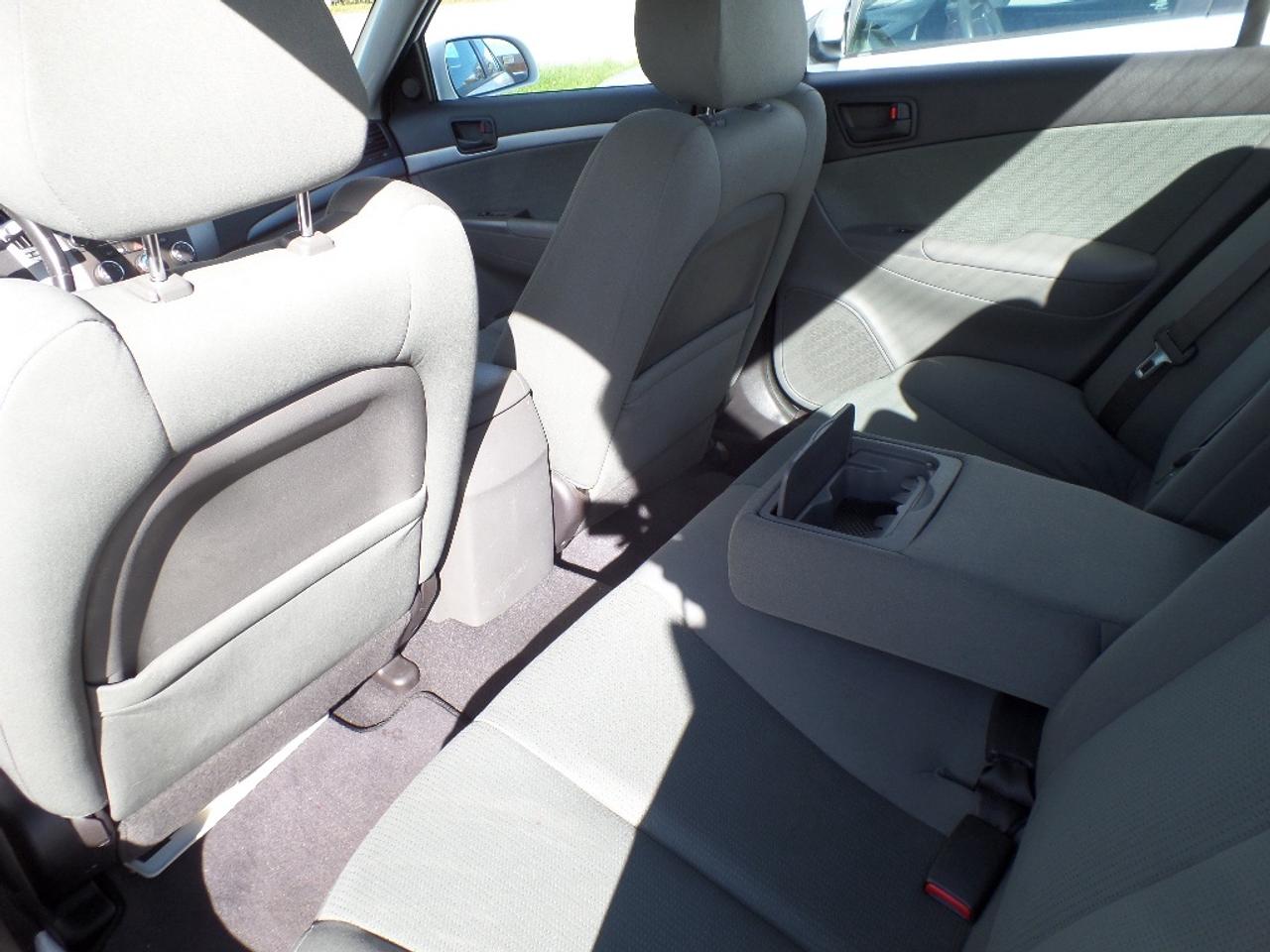 2010 Hyundai Sonata 4dr Sdn I4 Auto GL Photo