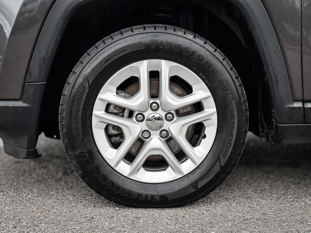 2018 Jeep Compass Sport   REMOTE START   HEATED SEATS   CRUISE CTRL Photo