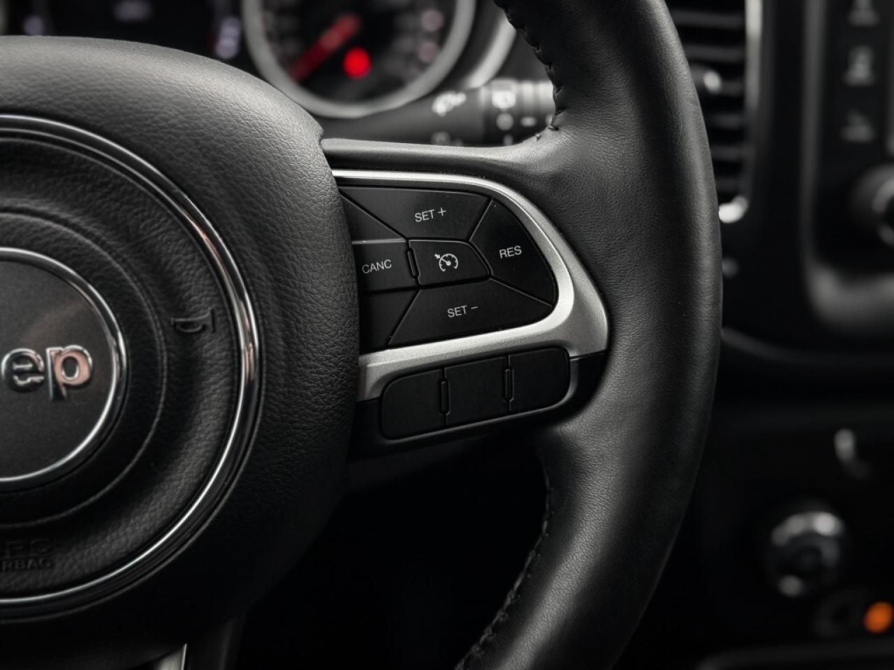 2018 Jeep Compass Sport   REMOTE START   HEATED SEATS   CRUISE CTRL Photo