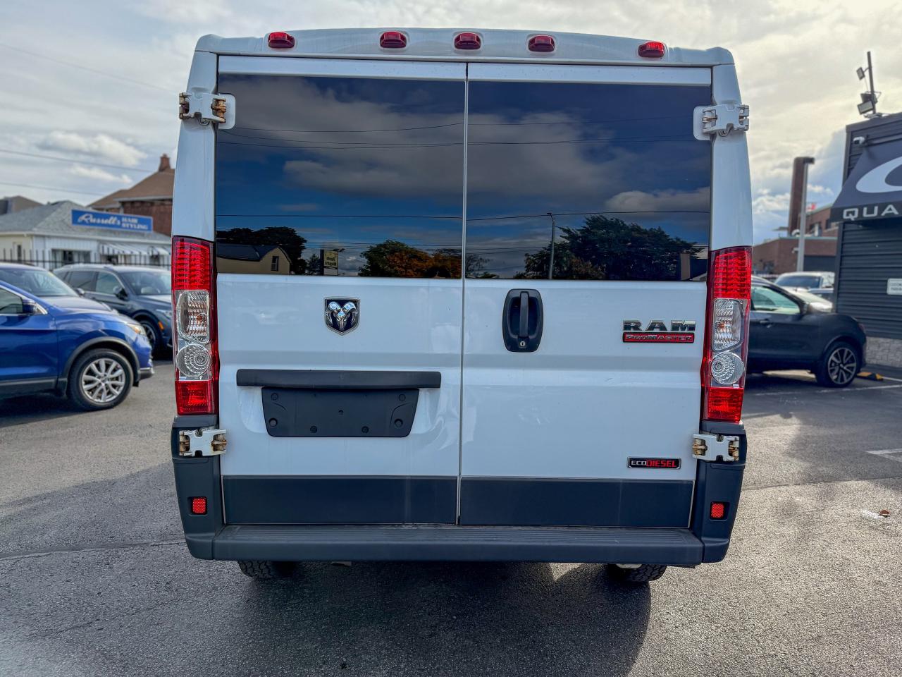 2015 RAM ProMaster Cargo Van 1500 Low Roof 136  WB/ DIESEL/LOW KM/NO ACCIDENTS Photo