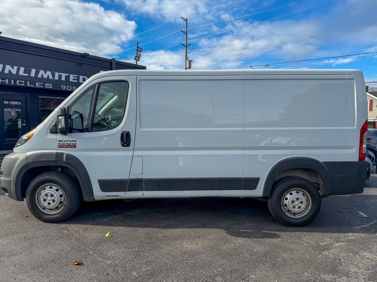 2015 RAM ProMaster Cargo Van 1500 Low Roof 136  WB/ DIESEL/LOW KM/NO ACCIDENTS Photo