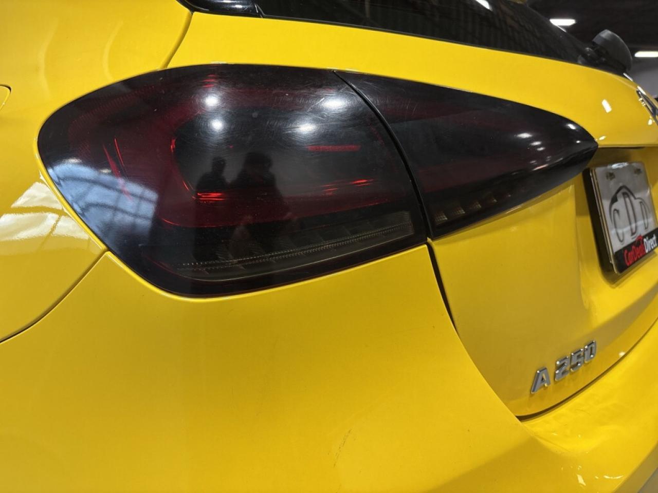 2019 Mercedes-Benz A-Class A 250 4MATIC / AMG Pkg / White Leather / Sunroof / Photo