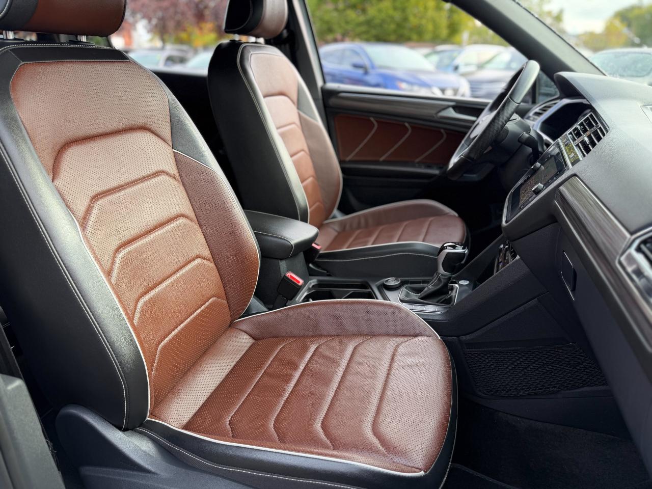 2024 Volkswagen Tiguan Highline R-Line 4MOTION/BSM/NAVI/360 CAMERA/REMOTE Photo