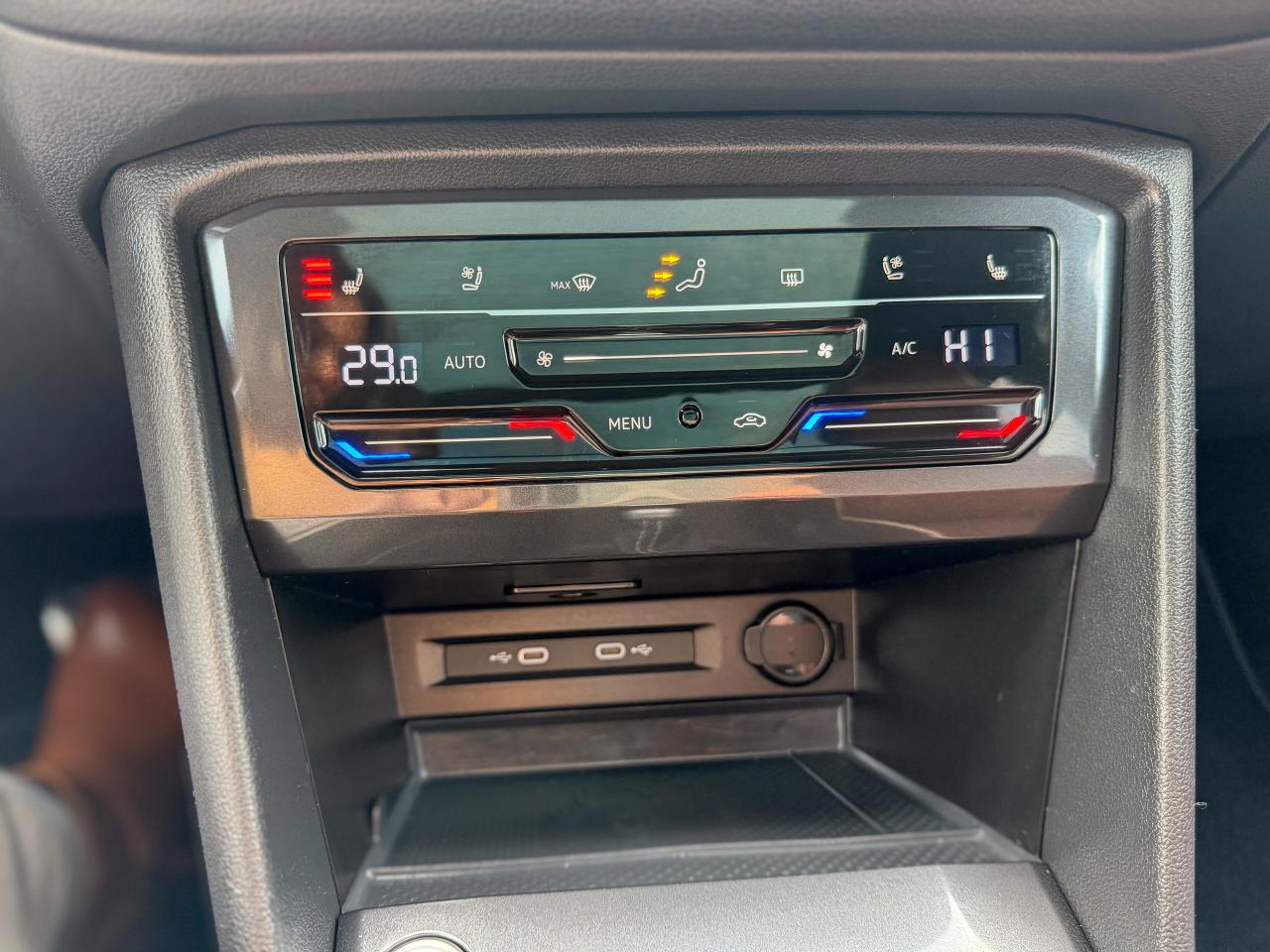 2024 Volkswagen Tiguan Highline R-Line 4MOTION/BSM/NAVI/360 CAMERA/REMOTE Photo