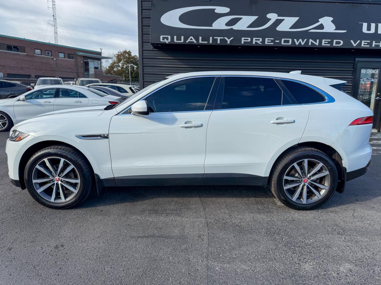 2018 Jaguar F-PACE Prestige 25T-AWD/BSM/NAVI/PANO/CAMERA/LOW KM/2L Photo