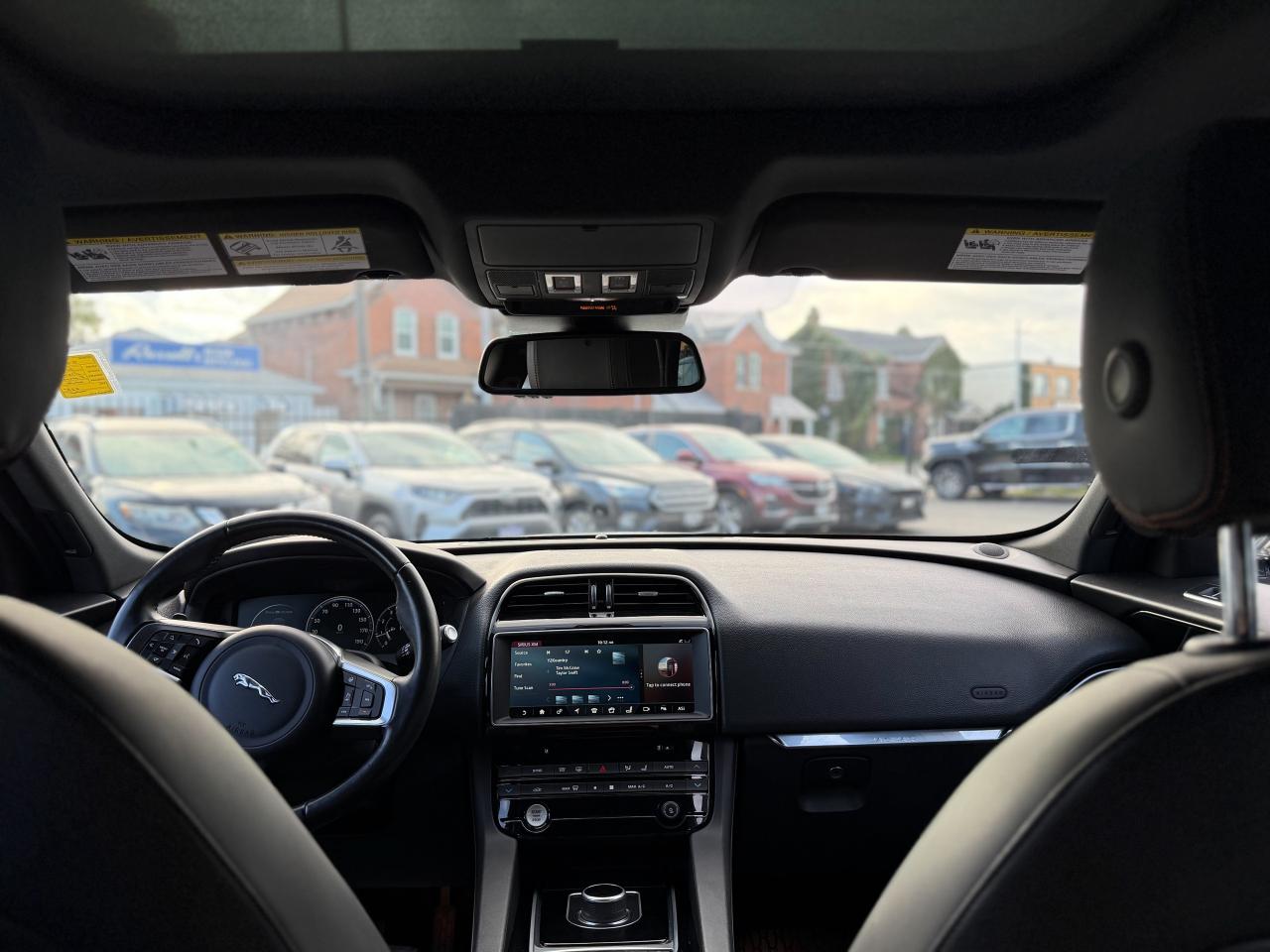 2018 Jaguar F-PACE Prestige 25T-AWD/BSM/NAVI/PANO/CAMERA/LOW KM/2L Photo