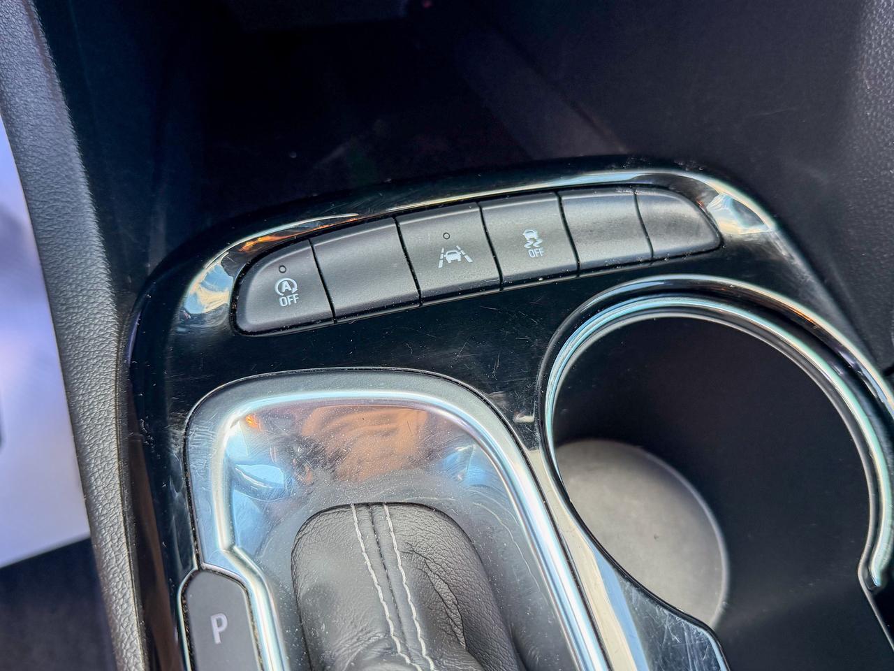 2023 Buick Encore GX Preferred/ 1 OWNER/LOW KM/ACC/REMOTE/CAMERA/1.2L Photo