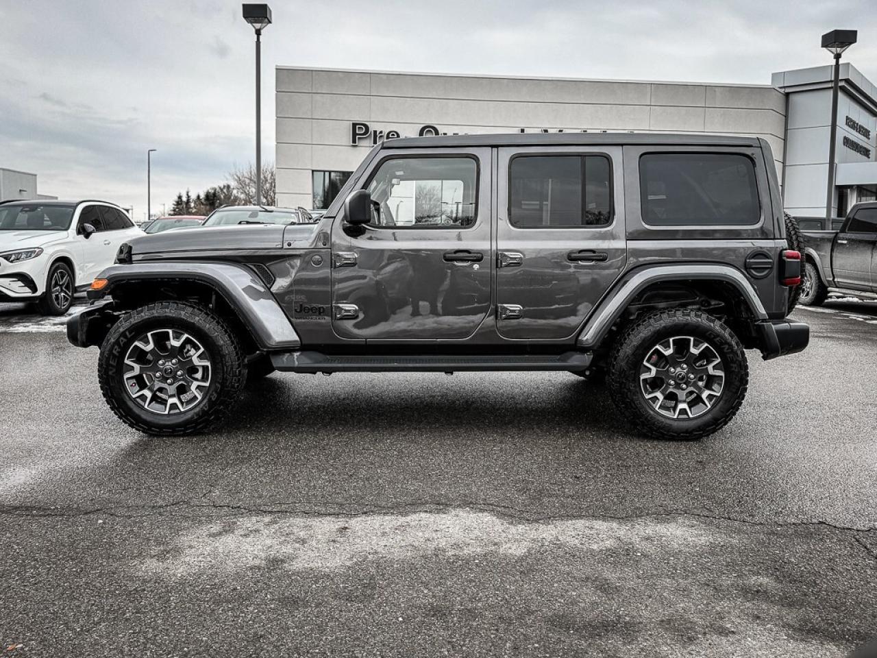 2025 Jeep Wrangler Sahara   SKY TOP   BLINDSPOT   TOW GROUP   ALPINE Photo