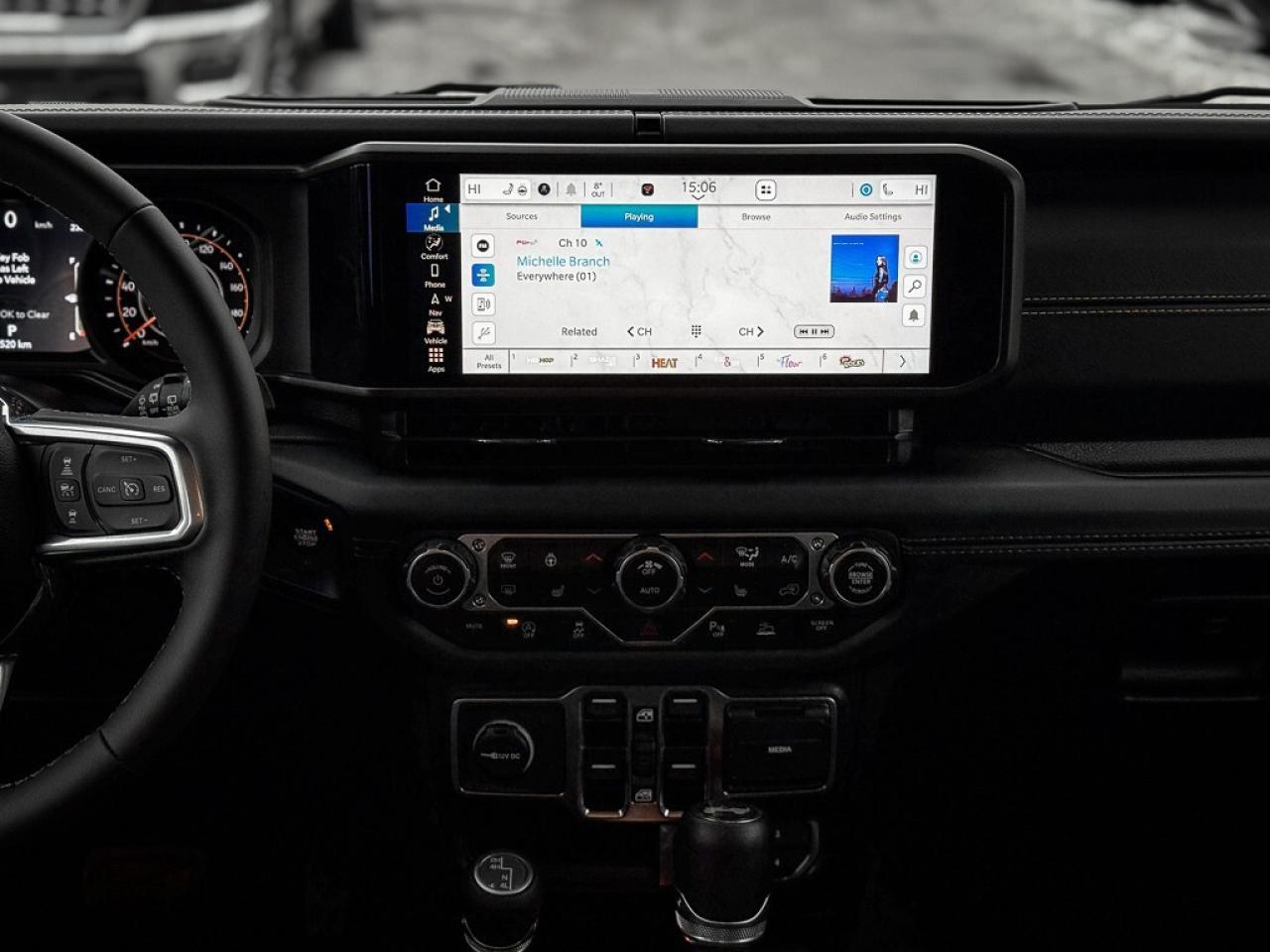 2025 Jeep Wrangler Sahara   SKY TOP   BLINDSPOT   TOW GROUP   ALPINE Photo