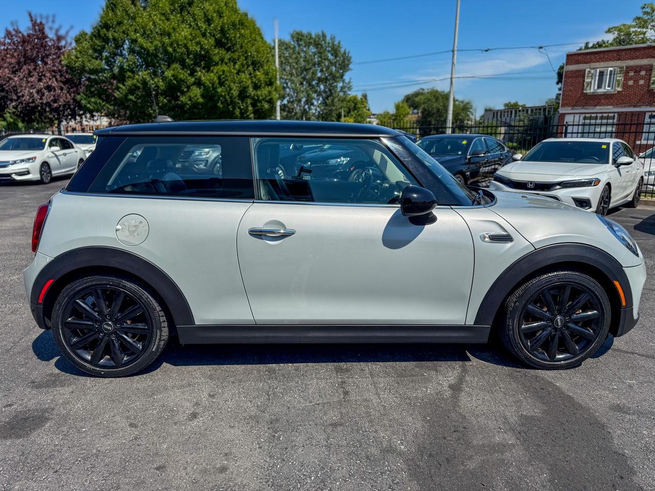 2019 MINI 3 Door Cooper/NAVIGATION/CAMERA/ROOF/LOW KM/1.5 L Photo