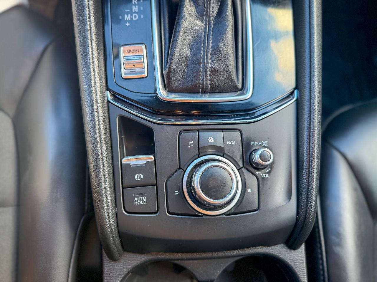 2017 Mazda CX-5 GS/NAVI/BSM/CAMERA/LEATHER/PUS START/HEATED SEATS Photo