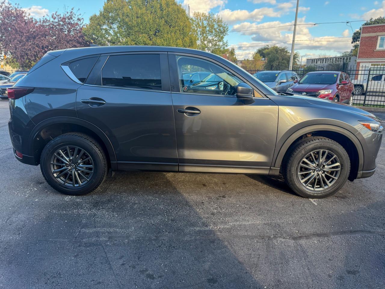 2017 Mazda CX-5 GS/NAVI/BSM/CAMERA/LEATHER/PUSH START Photo