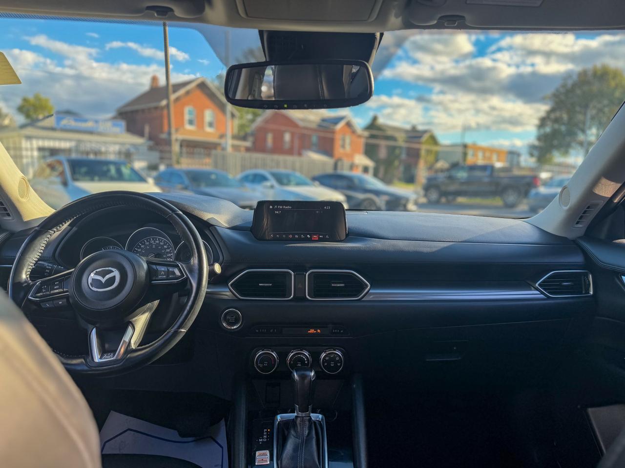 2017 Mazda CX-5 GS/NAVI/BSM/CAMERA/LEATHER/PUSH START Photo