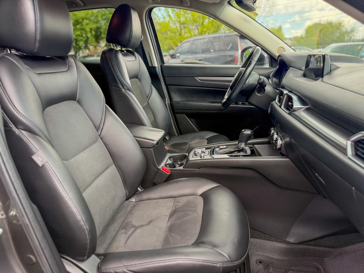 2017 Mazda CX-5 GS/NAVI/BSM/CAMERA/LEATHER/PUSH START Photo