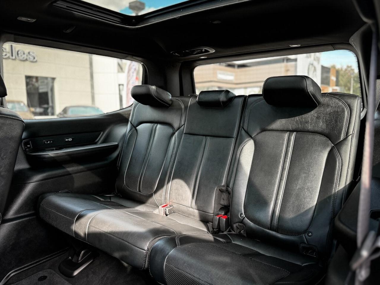 2025 Jeep Wagoneer Series III   SERIES 3   HUD   MCINTOSH AUDIO   PAN Photo