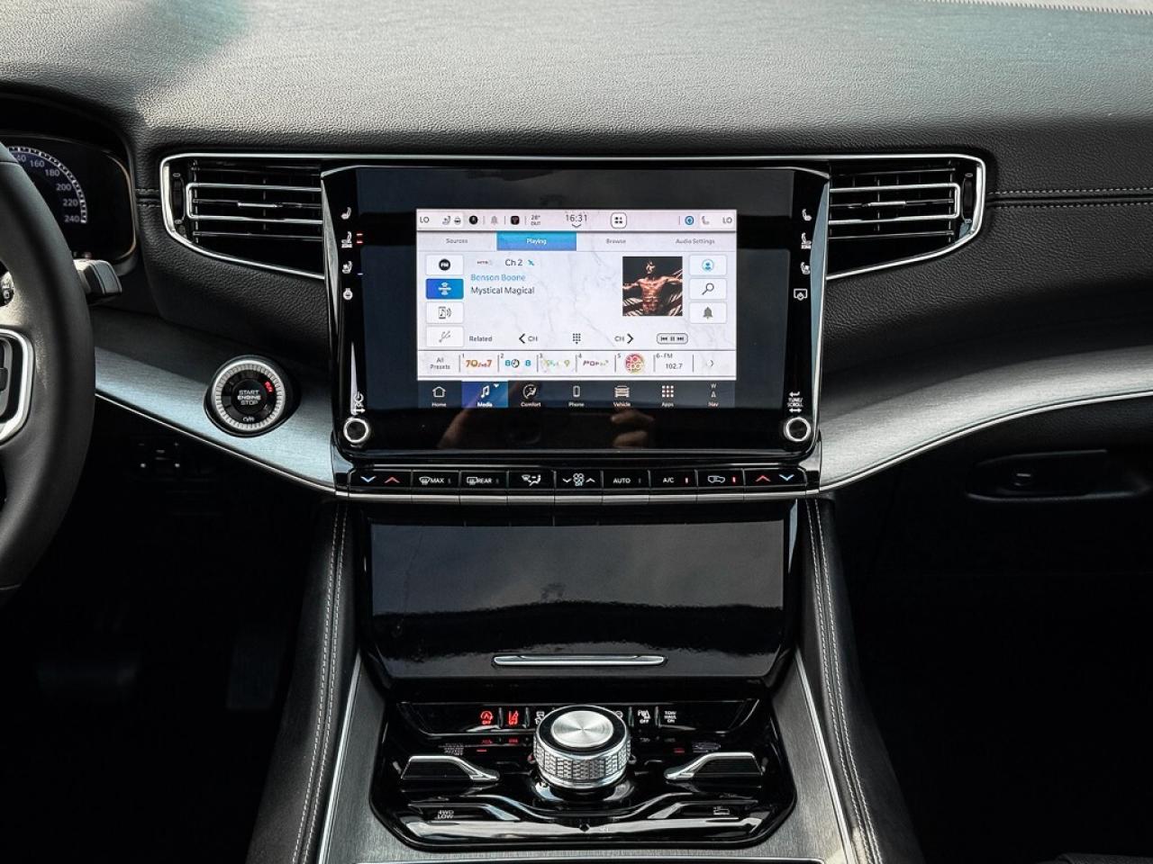 2025 Jeep Wagoneer Series III   SERIES 3   HUD   MCINTOSH AUDIO   PAN Photo