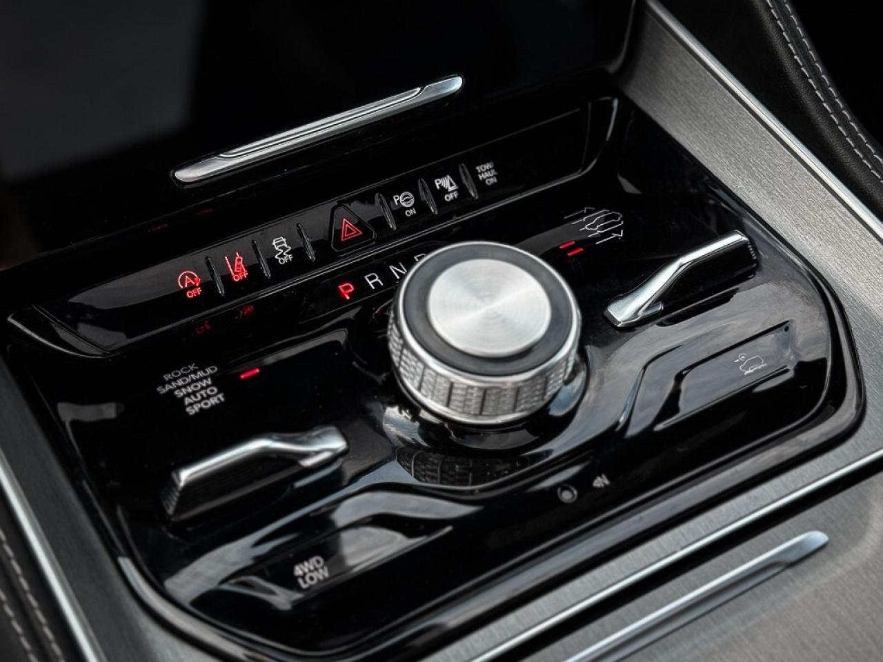 2025 Jeep Wagoneer Series III   SERIES 3   HUD   MCINTOSH AUDIO   PAN Photo