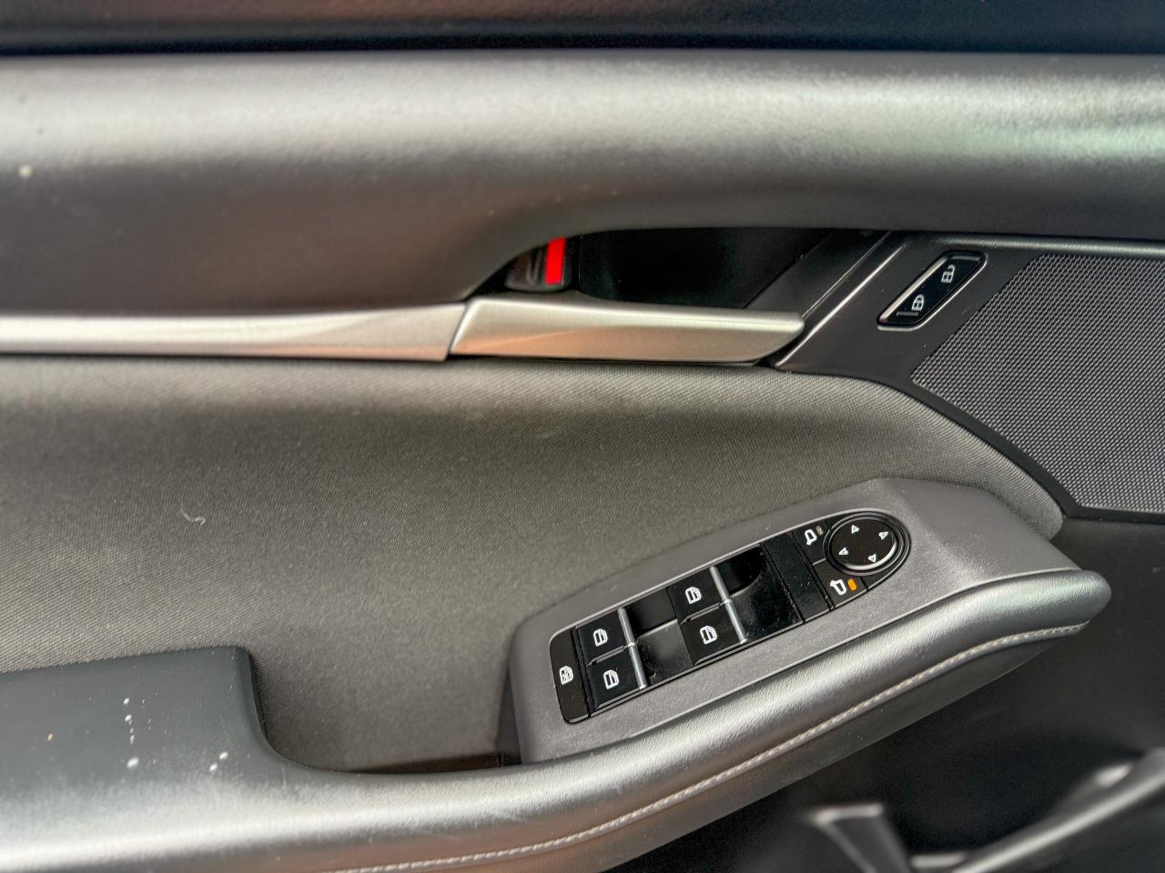 2022 Mazda Mazda3 Sport GX   BSM   CAMERA   1 OWNER   FULL SERVICE RECORDS Photo