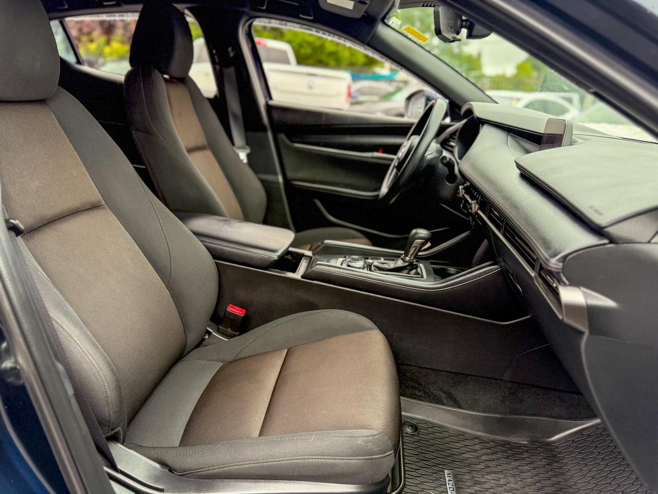 2022 Mazda Mazda3 Sport GX   BSM   CAMERA   1 OWNER   FULL SERVICE RECORDS Photo