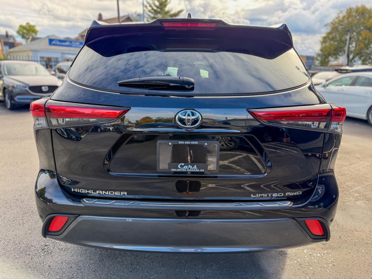 2022 Toyota Highlander Limited/AWD/8 PASS/1 OWNER/NAVI/BSM/CAMERA/PANO Photo3