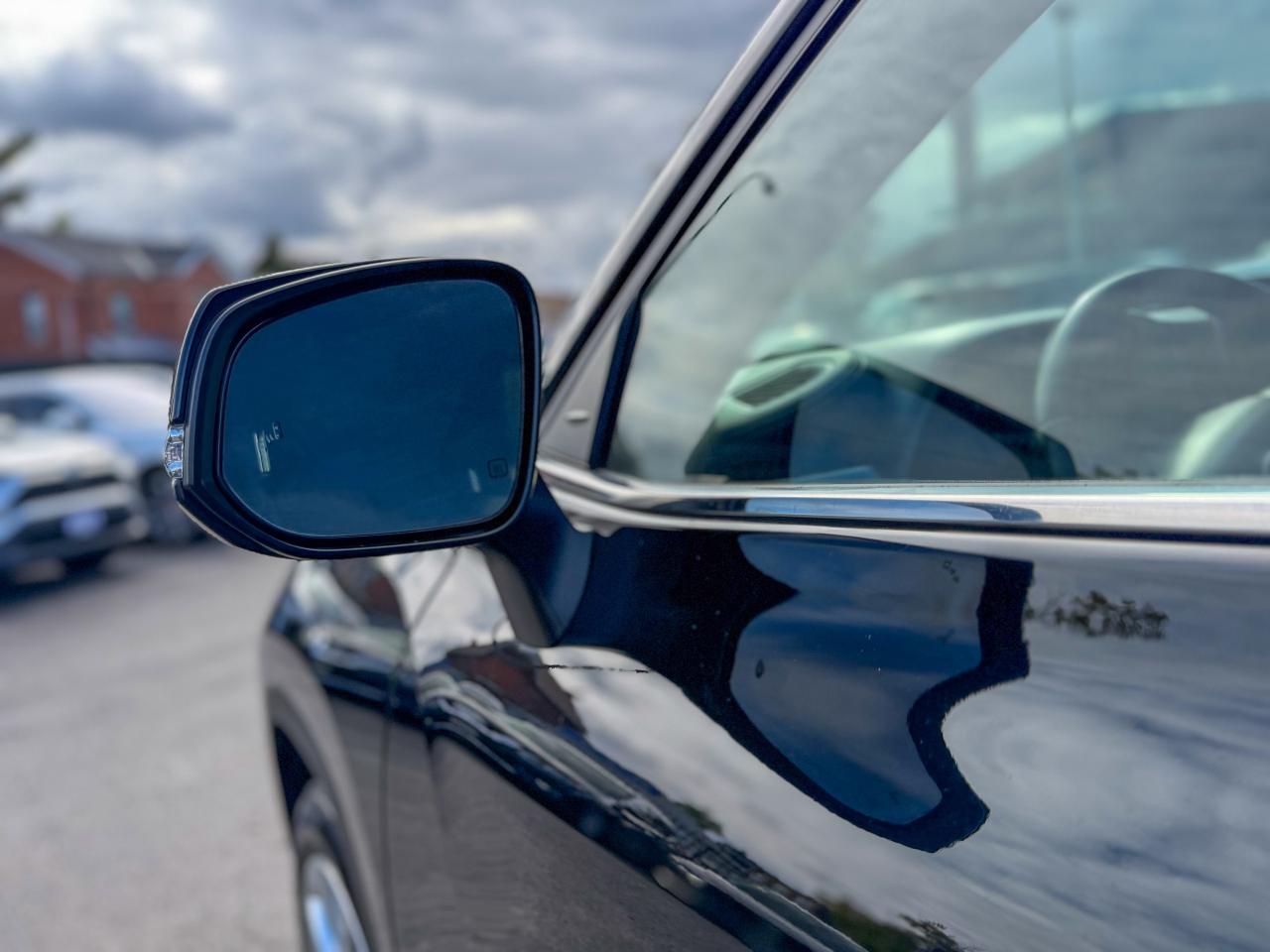 2022 Toyota Highlander Limited/AWD/8 PASS/1 OWNER/NAVI/BSM/CAMERA/PANO Photo