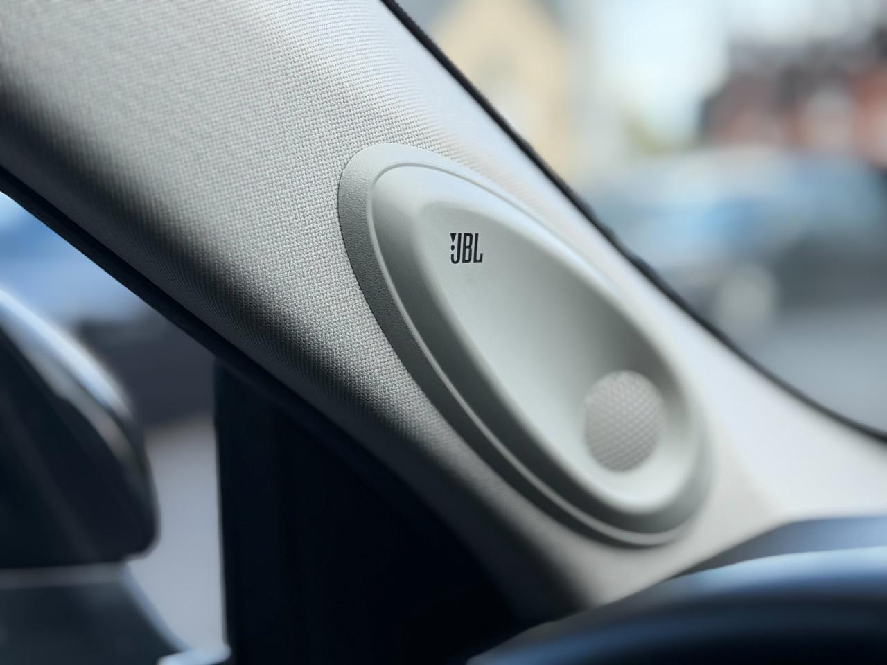 2022 Toyota Highlander Limited/AWD/8 PASS/1 OWNER/NAVI/BSM/CAMERA/PANO Photo