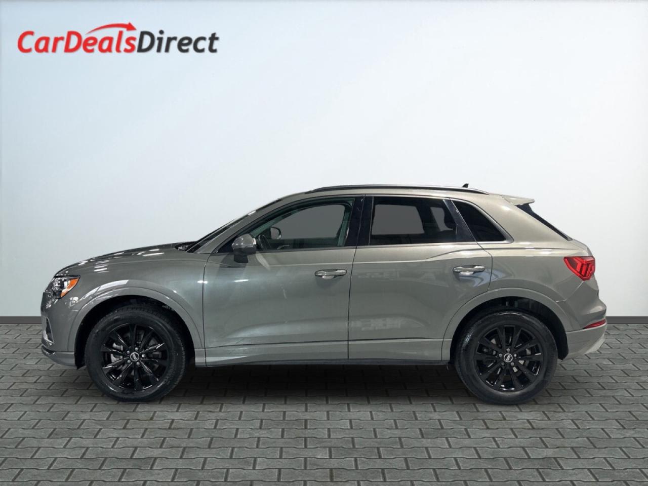 2022 Audi Q3 Komfort / Sunroof / Leather / Navi / Android Car P Photo