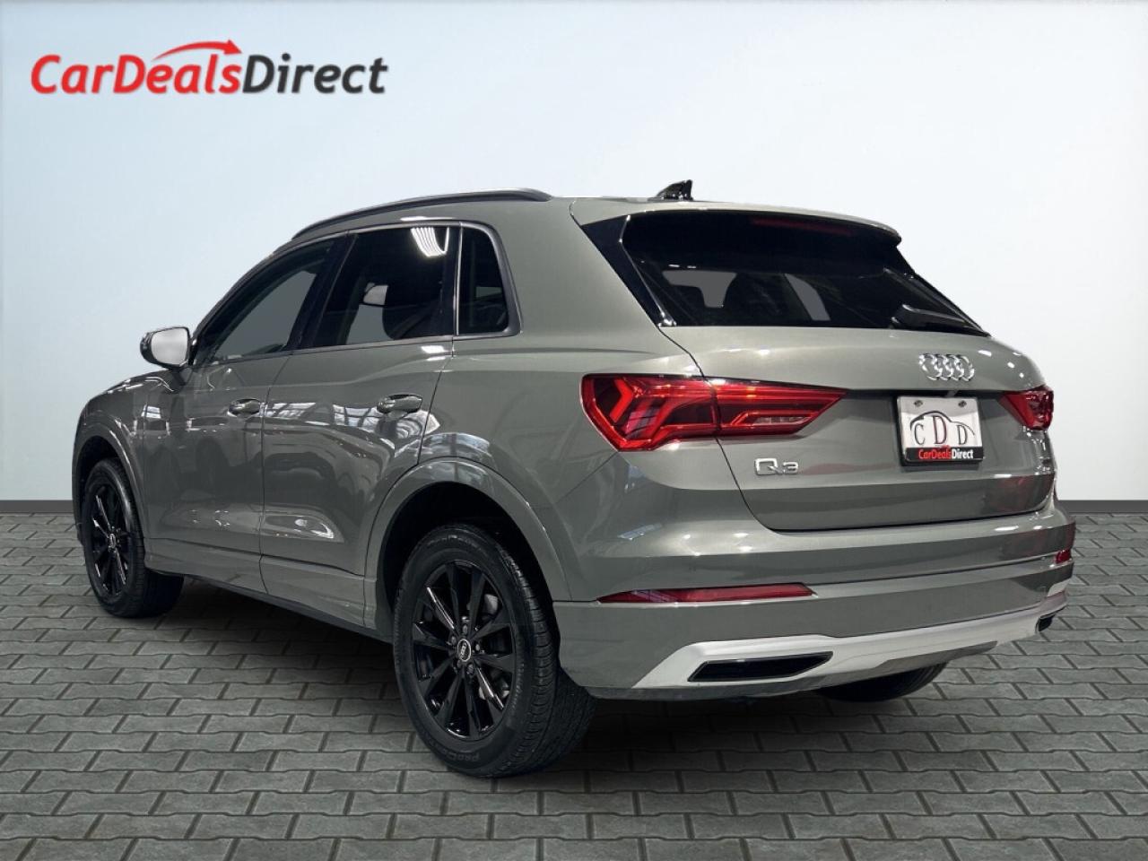 2022 Audi Q3 Komfort / Sunroof / Leather / Navi / Android Car P Photo4