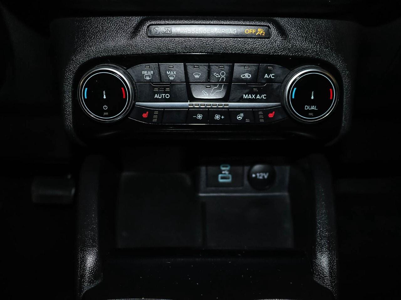 2022 Ford Escape SE Hybrid AWD Photo