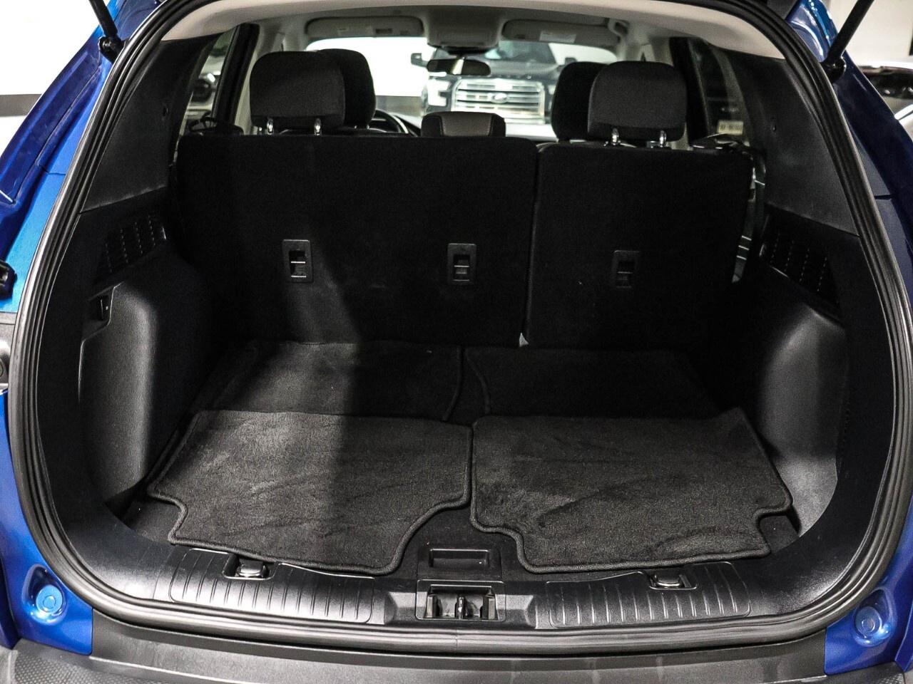 2022 Ford Escape SE Hybrid AWD Photo