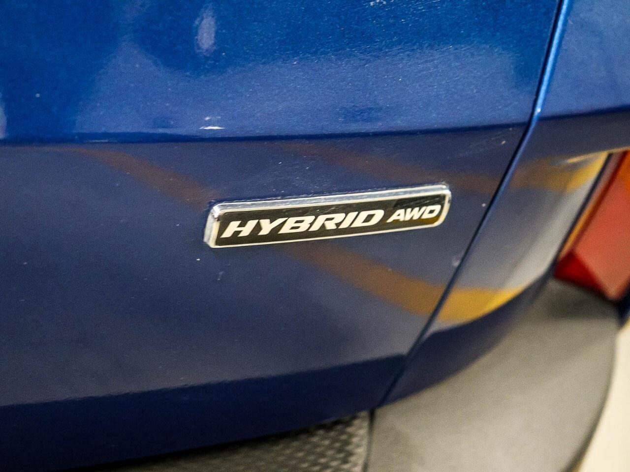 2022 Ford Escape SE Hybrid AWD Photo