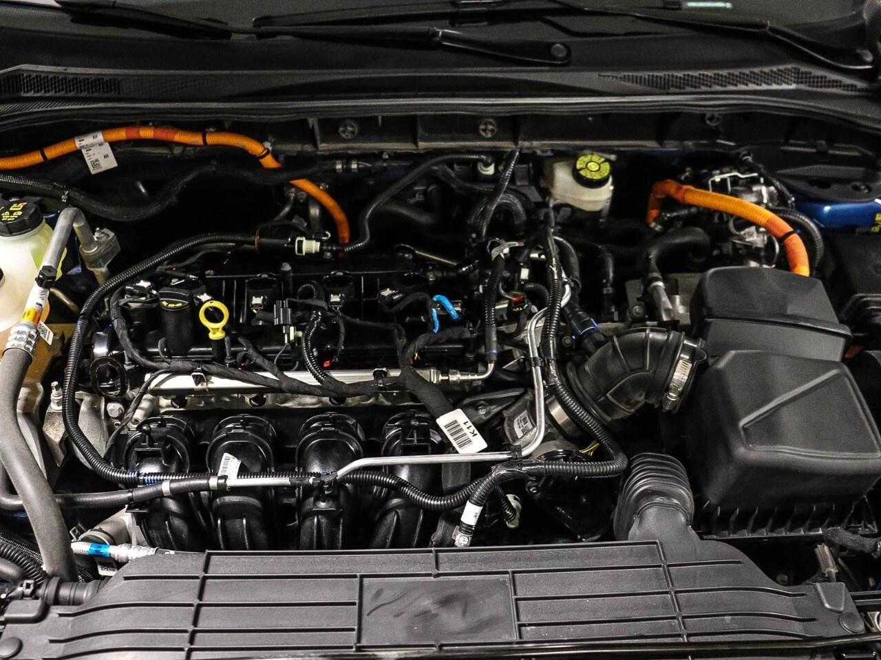 2022 Ford Escape SE Hybrid AWD Photo