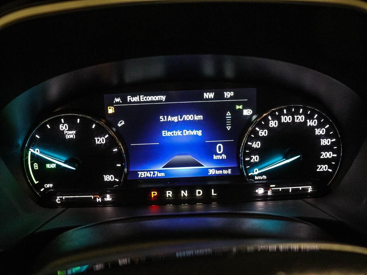 2022 Ford Escape SE Hybrid AWD Photo